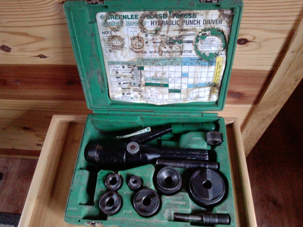 Greenlee 7806SB Quick Draw Hydraulic Punch Driver Set