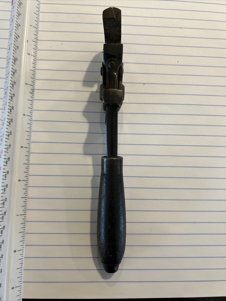 Vintage Tool 7.5 In Pipe Wrench (some Damage)