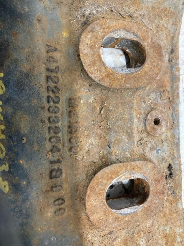 Detroit DD15 Engine Mount - Used