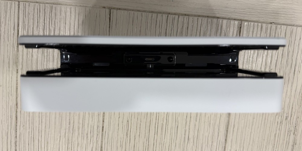 Nintendo Switch Console Dock Charging Station W/ Joy-Con Grip