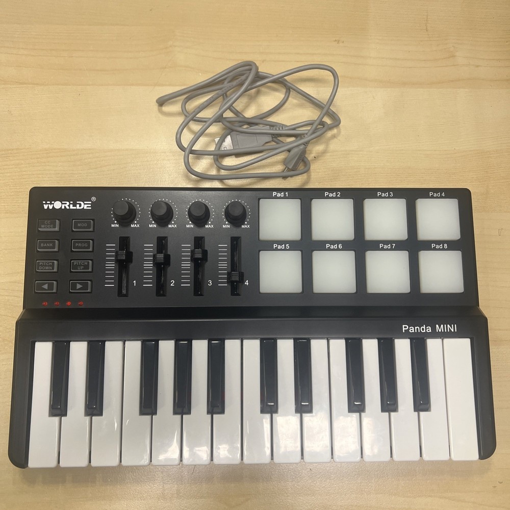 WORLDE Panda MINI 25-Key USB MIDI Keyboard and Drum Pad Controller