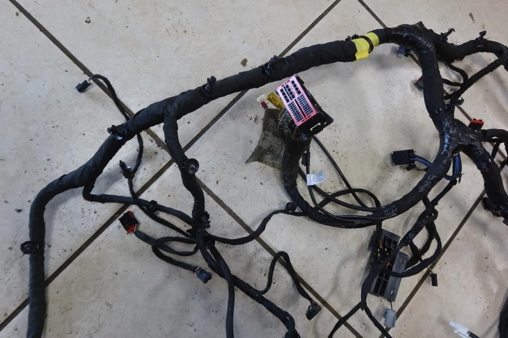 2019 2020 Dodge Durango OEM Dashboard Instrument Panel Wire Harness 68381064