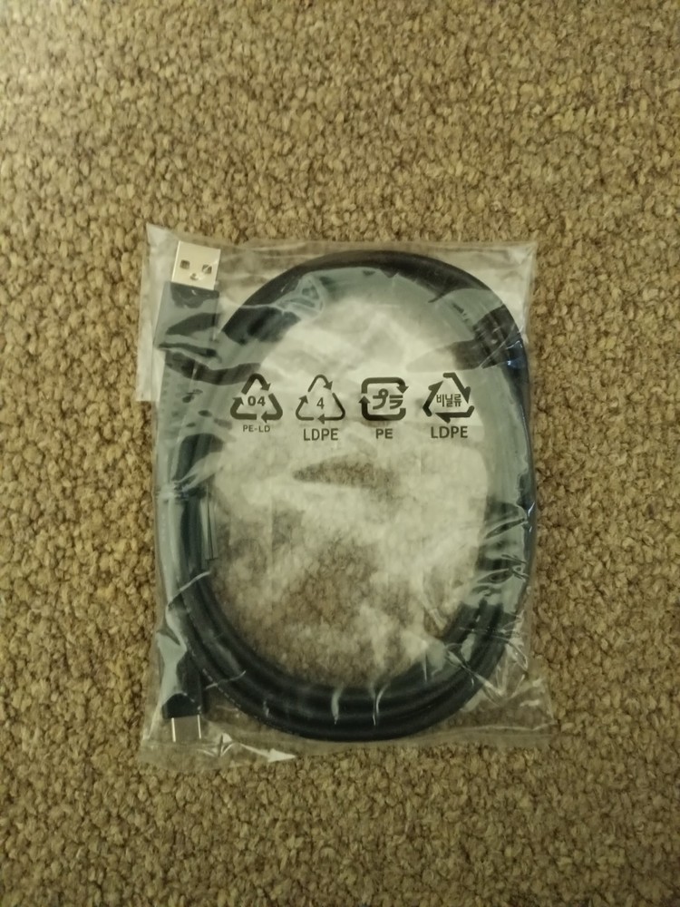 OEM Offical Nintendo Switch Pro Controller USB Cable Charger. (BRAND NEW, 2017)