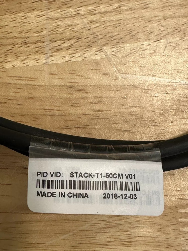 Cisco Data Stacking Cable STACK-T1-50CM StackWise 480 50CM 1.6FT C3850 C9300