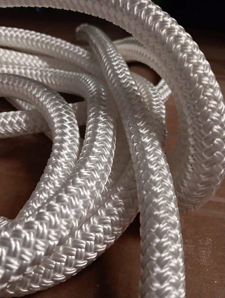 9/16 x 200 ft. Double Braid-Yacht Braid Polyester Rope. White