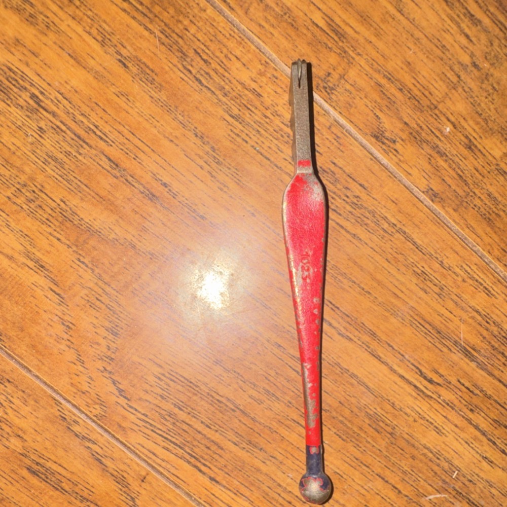 Red Devil Precision Craft Glass Cutter Tool for DIY Projects and Art Hand Tool