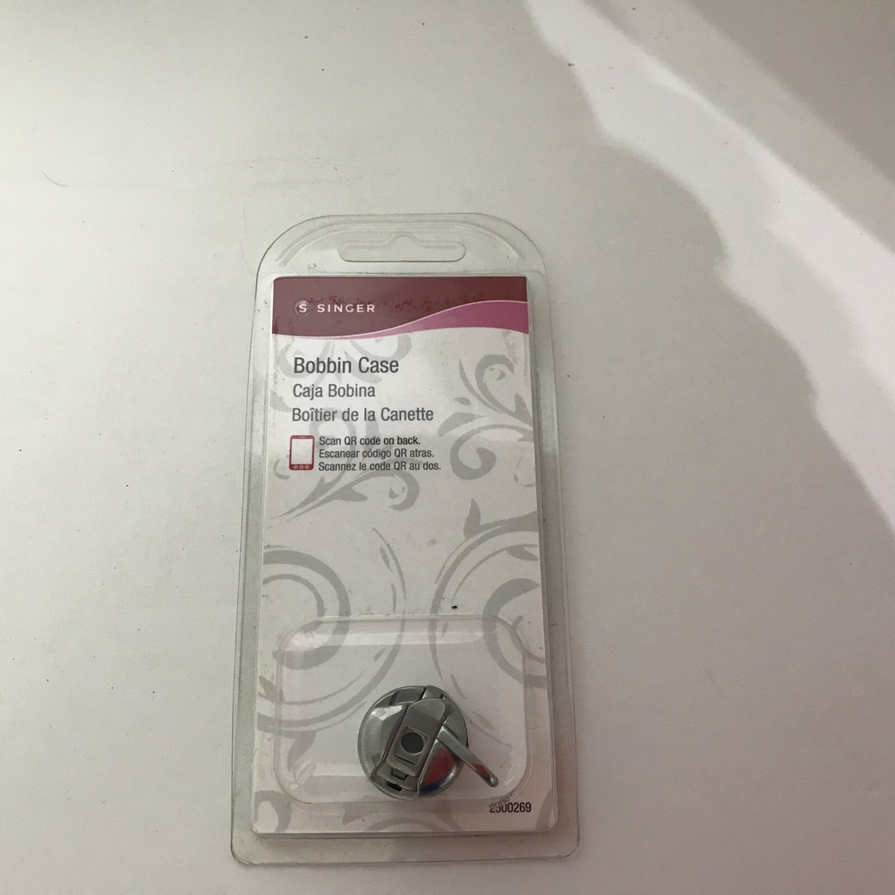 SINGER® Bobbin Case for Sewing Machines with Class 15 Front-Loading Bobbin Syste