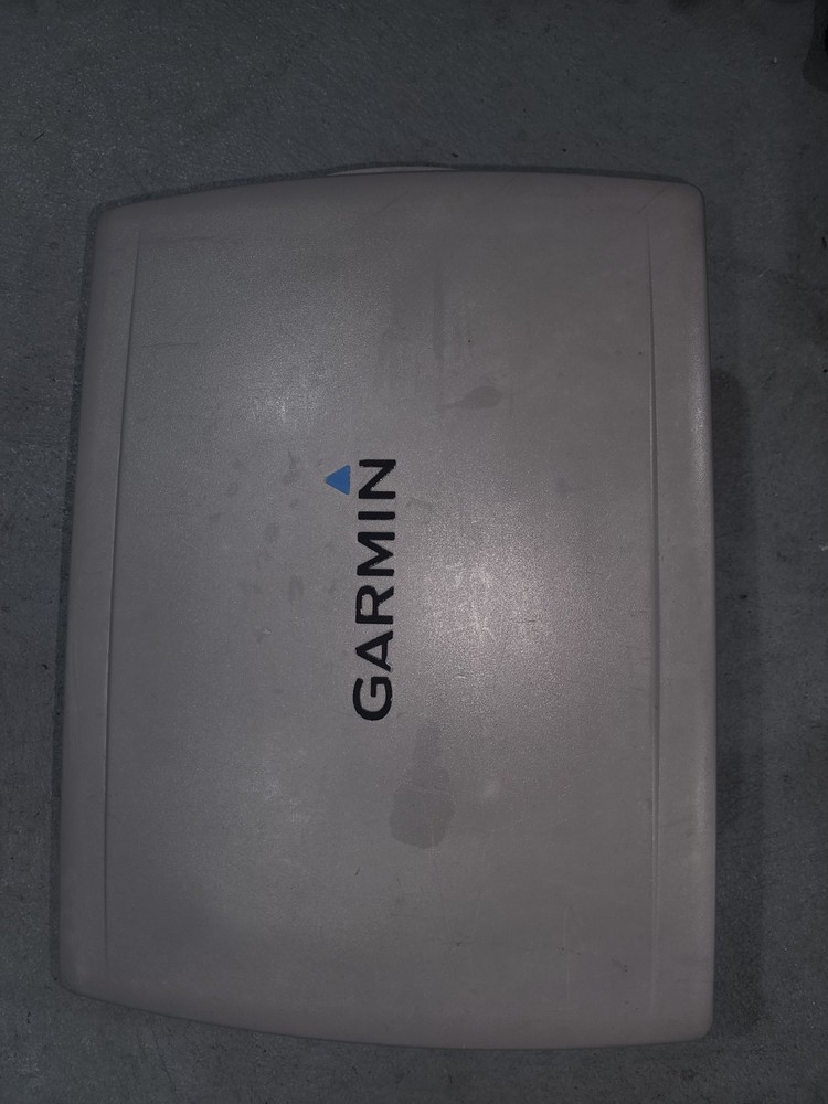 Garmin GPSMAP 5215 – 15” Marine Chartplotter – Works Perfectly