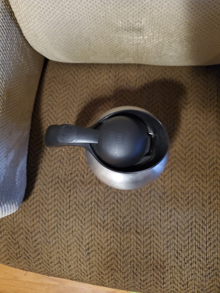 Stanley Commercial ErgoServ Creamer 34 Oz.