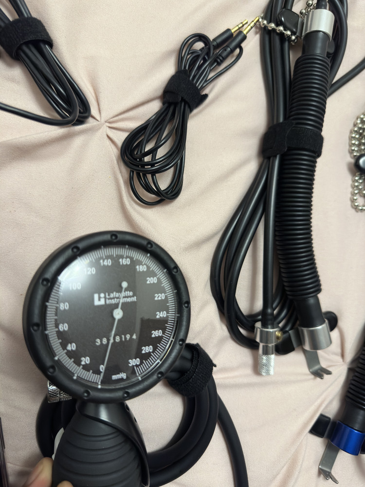 Barely Used LX5000 Computerized Polygraph Lafayette Instrument