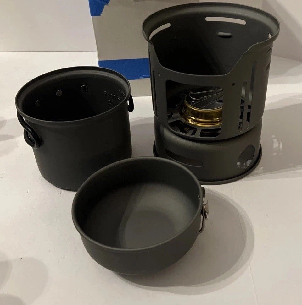 Portable Lightweight Cookware Camping Set Brand New!!