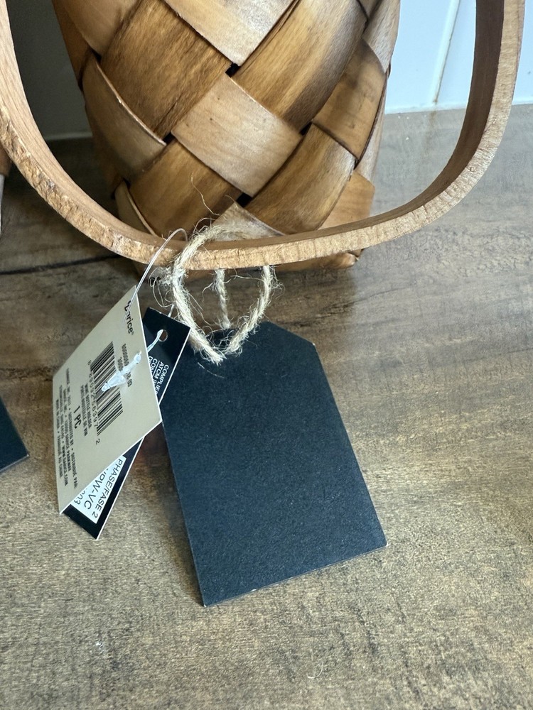 Set If Two Round Cylinder Shape Baskets