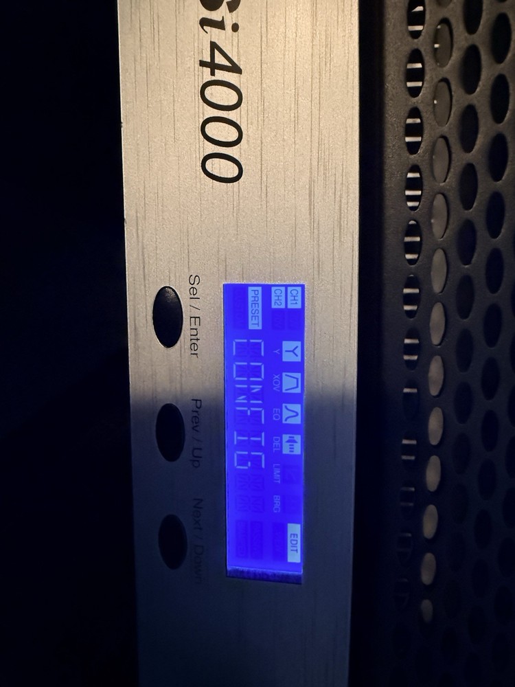 Crown DSi4000 2-Channel Power Amplifier Untested Sold As Is ￼ Powers On