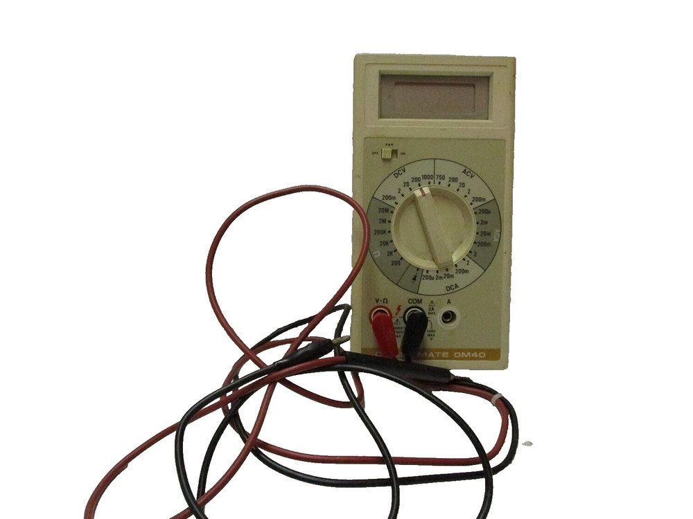 Vintage Circuitmate Digital Multi Meter DM40