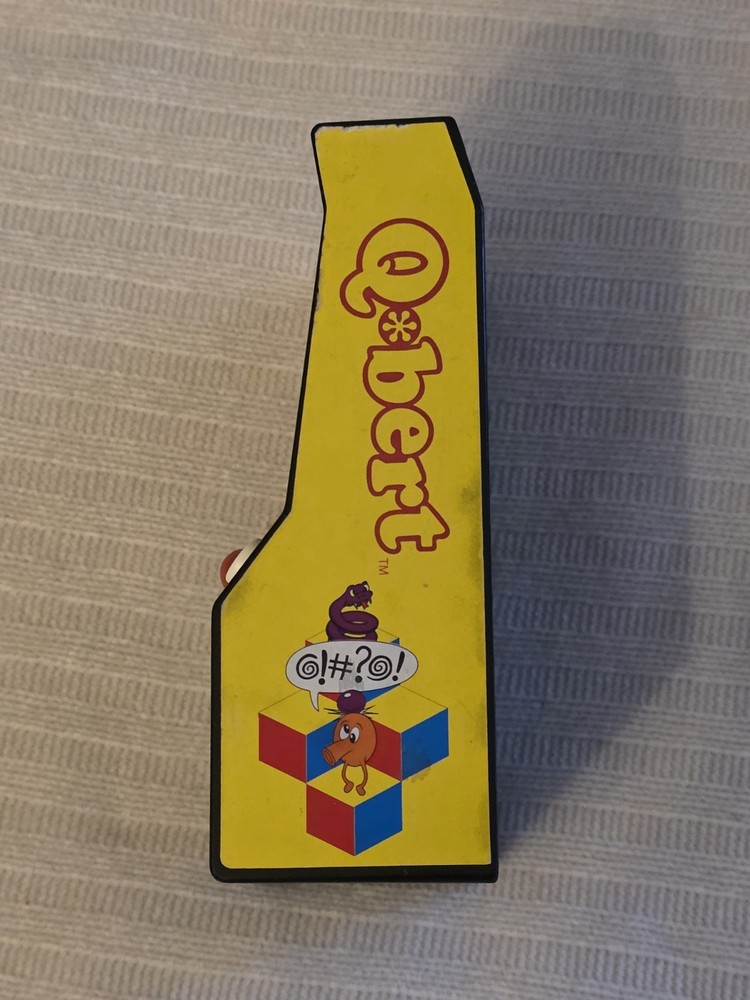 Q Bert 2016 Basic Fun Arcade Classics Retro Mini Arcade Game 09540 Tested Works