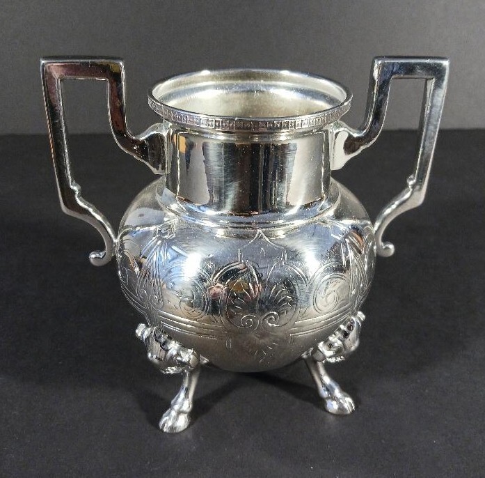 Rogers Smith Sugar Bowl, silverplate, with silvercloth storage bag