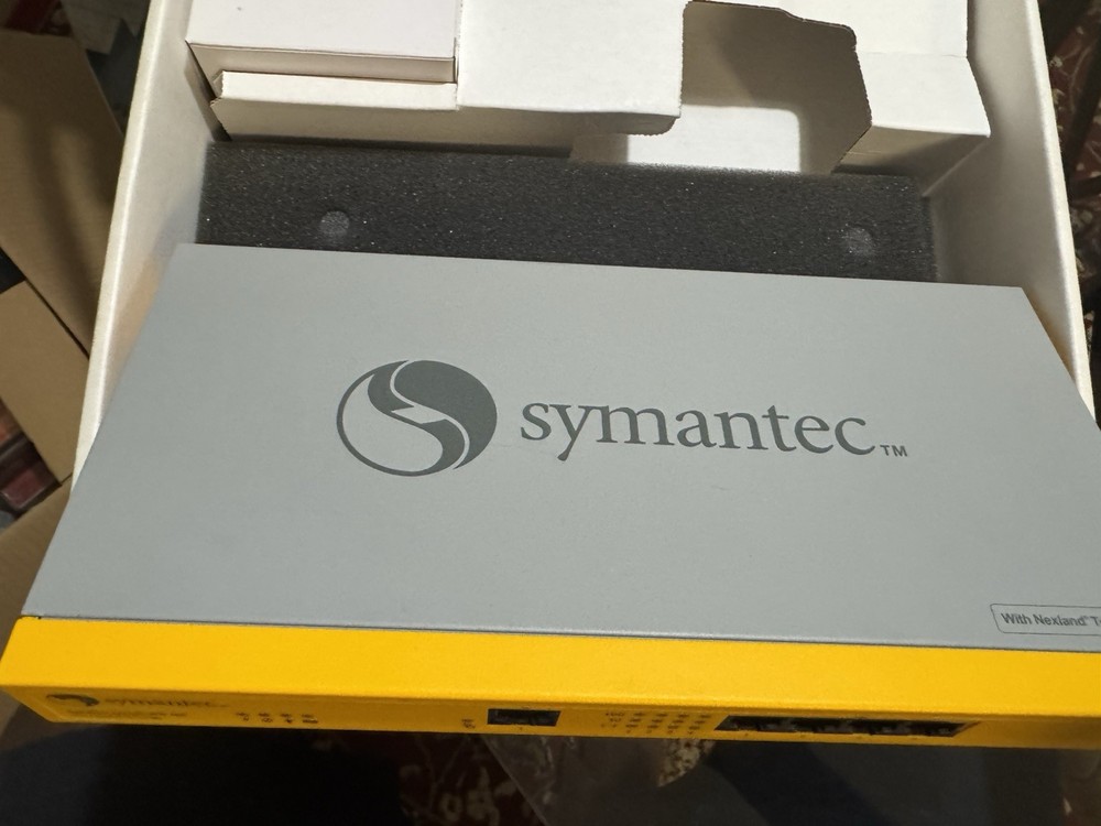 Symantec  VPN Appliance Model 100