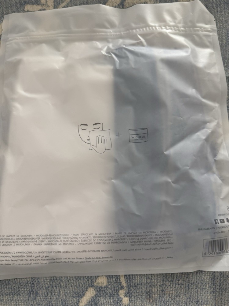 Wishful Microfiber Cleansing Cloths Set