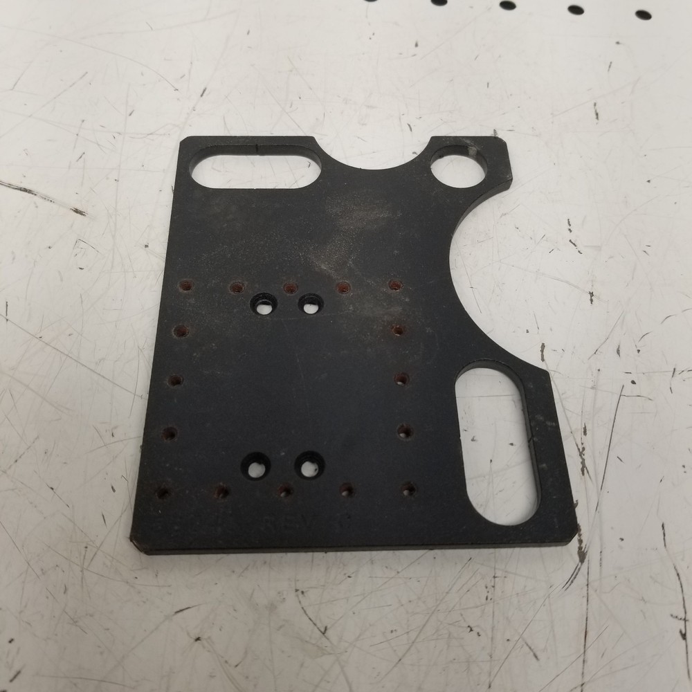 Trimble 58043 REV Steer Bracket  Pre-Owned Trimble