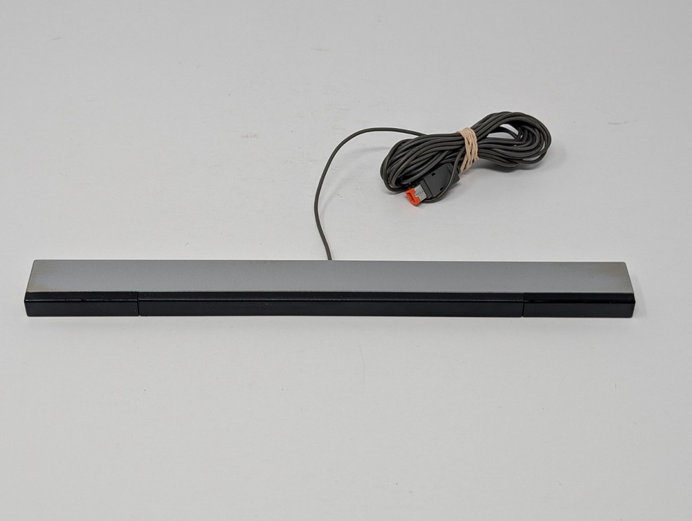 Nintendo RVL014 Original Wii Sensor Bar - Silver