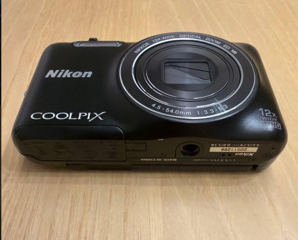 Nikon COOLPIX S6600 Digital Camera Compact Black