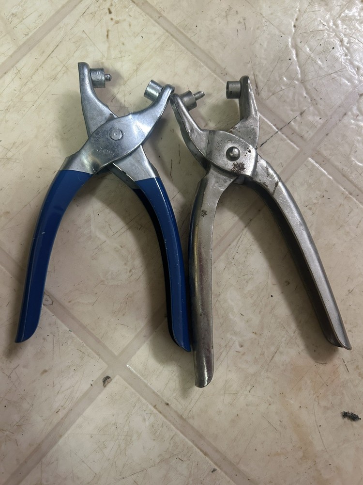 Vintage Snap Button Pliers Sewing Tool, Blue & Silver Handle Plier