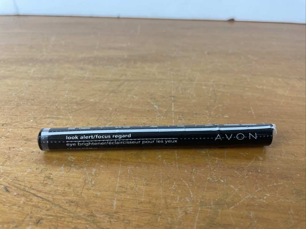 AVON Look Alert  Eye Brightener  -  Medium  -   NEW Sealed