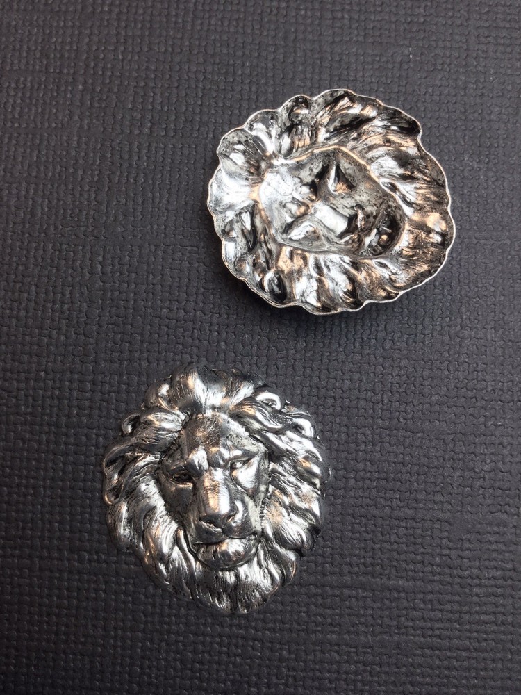 45054 - 2 Pc. Medium Lion Head Jewelry Finding Matte Silver Oxidized