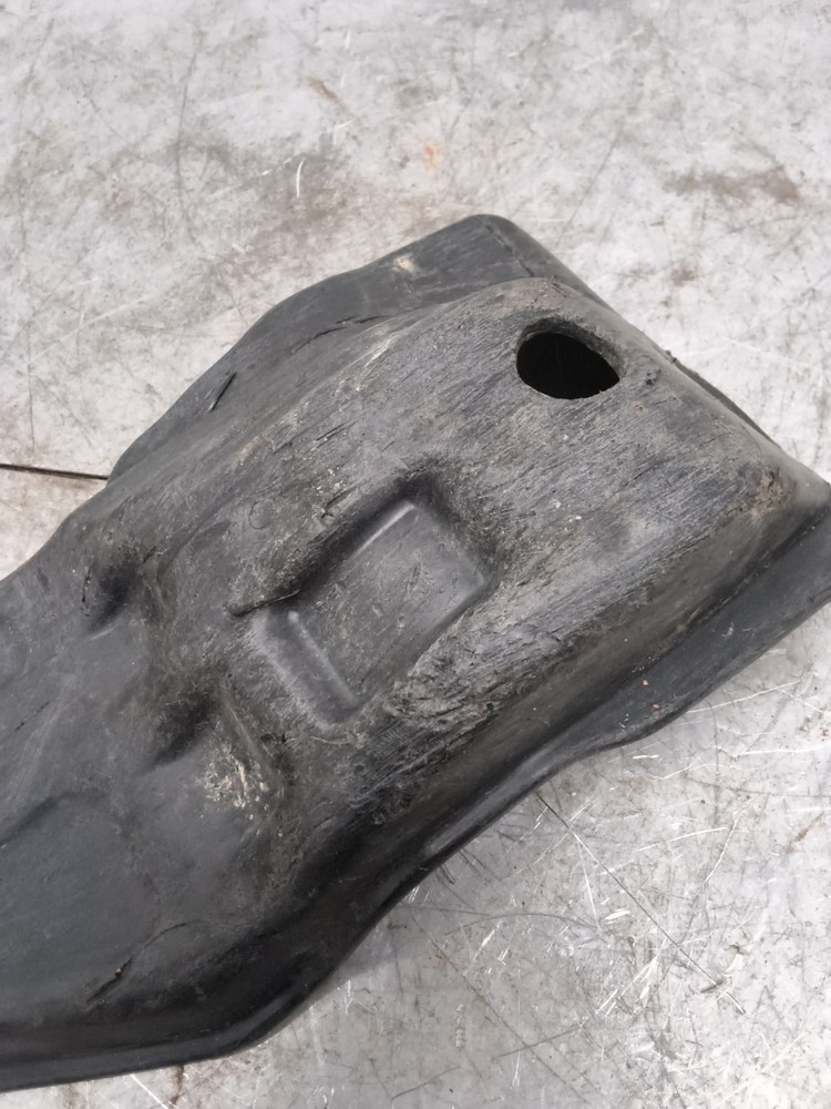 2001 SUZUKI QUADRUNNER LTF500F OEM FINAL CASE PROTECTOR 61390-09F30