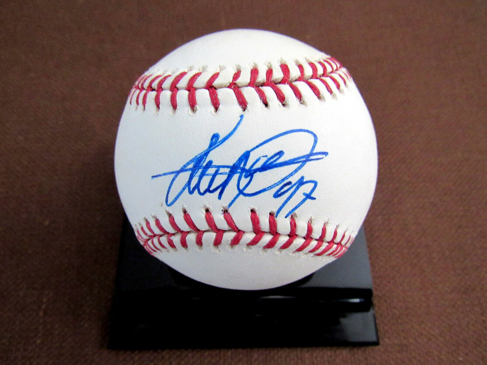 IVAN NOVA YANKEES WHITE SOX PIRATES PITCHER SIGNED AUTO OML BASEBALL JSA BEAUTY