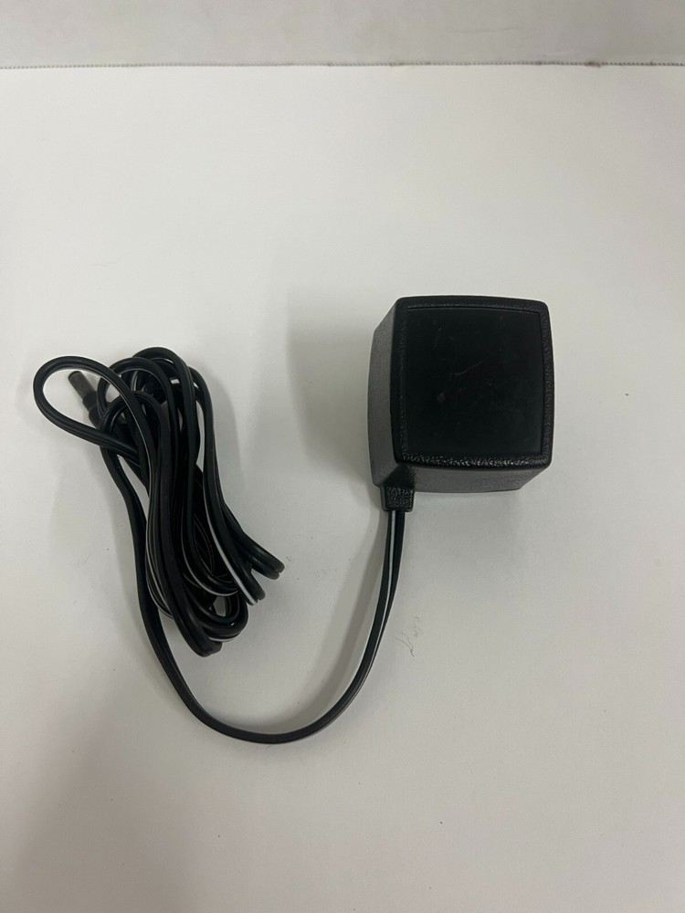 Becton Dickinson 8.7 VDC 8mA Battery Charger Pre-Owned
