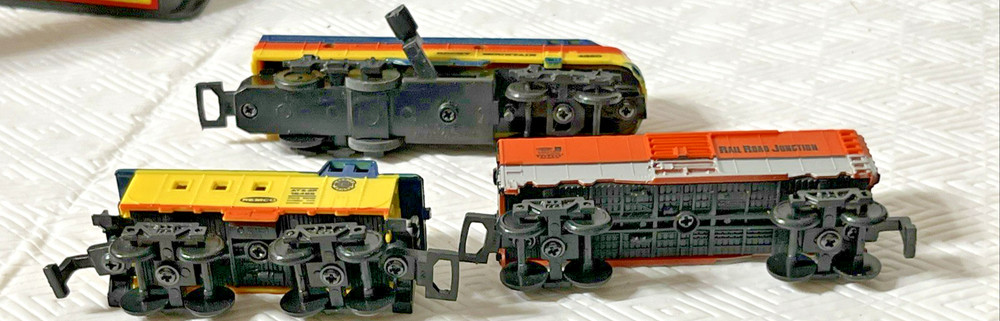 1990 Reno All Aboard Railroad Action Freight Train Set Incomplete