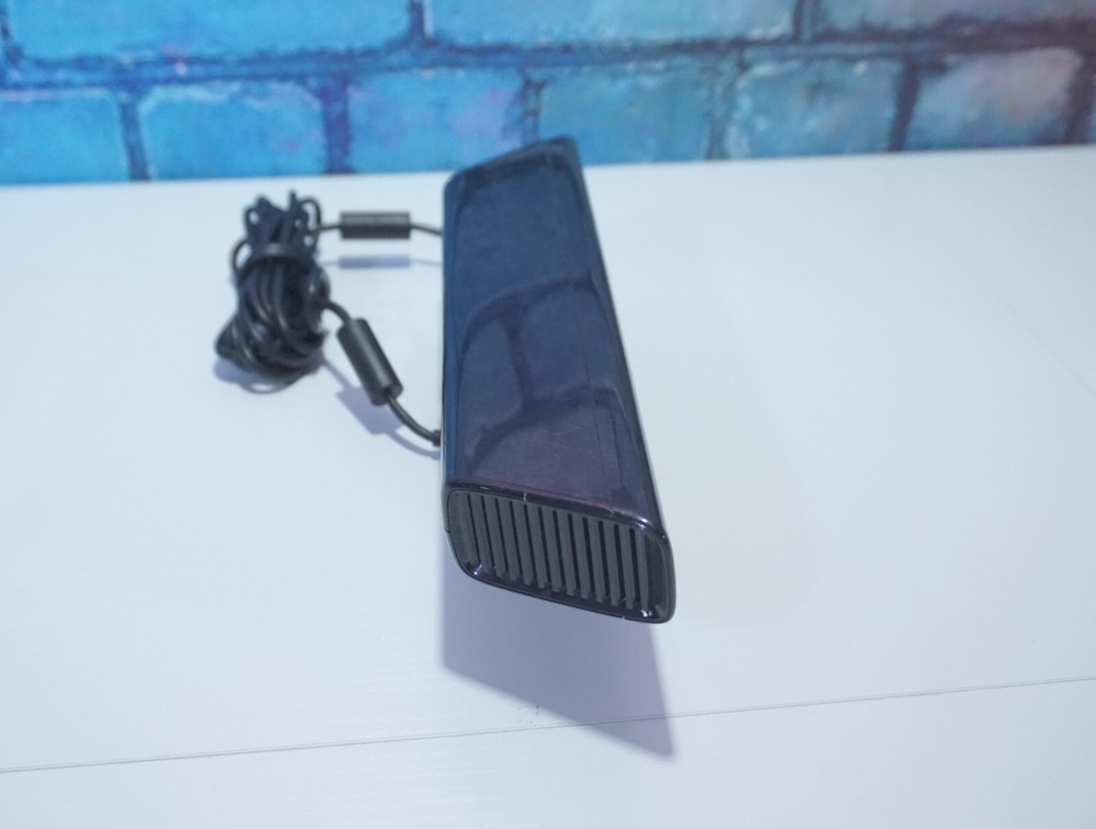 Black Microsoft Xbox 360 Kinect Motion Sensor Camera Bar - Model 1473