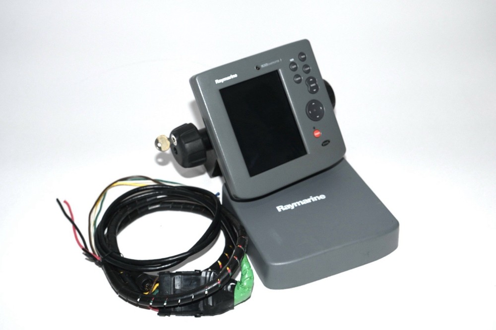 Raymarine RC435 Color Chartplotter