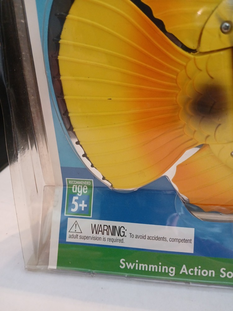 RAINBOW REEF FISH NEW IN PACKAGE.