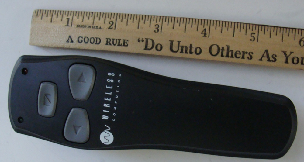 Wireless Computing RF-100 Presentation Remote Control w/o Laser Pointer - TESTED