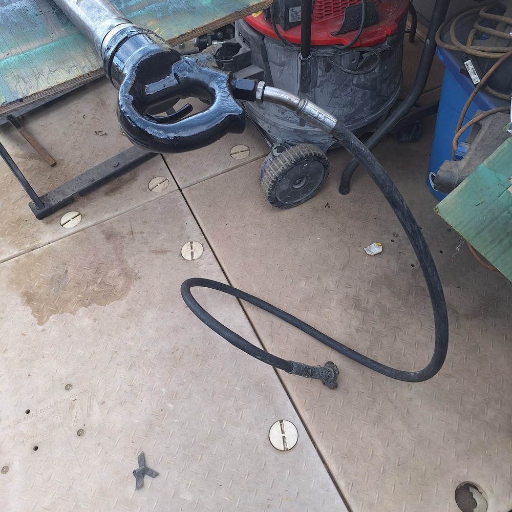 American pneumatic tool #133 Rivet busters