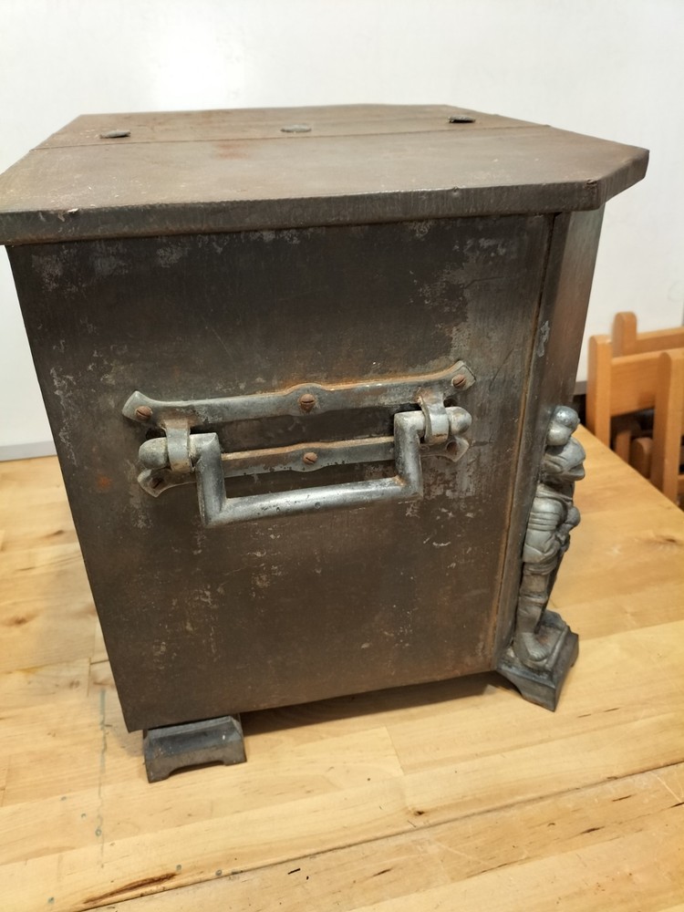 Antique Vintage Fireside Coal Log Box Scuttle