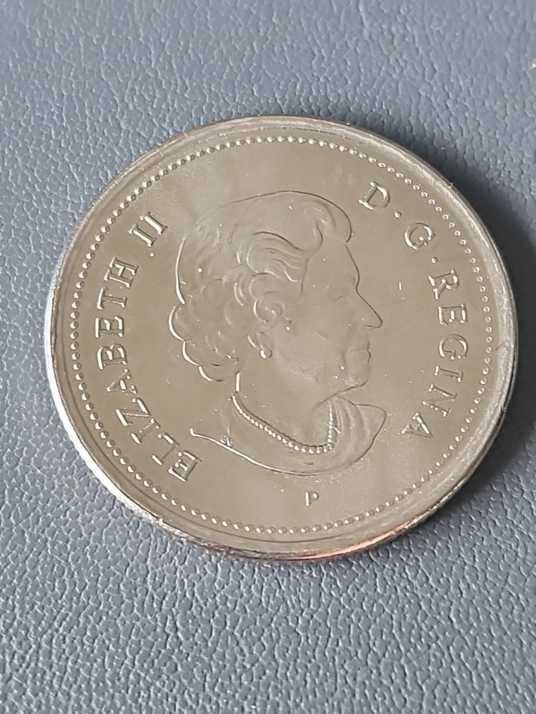 Canada 25 Cent Coin 2004 Remembrance Coloured UNC
