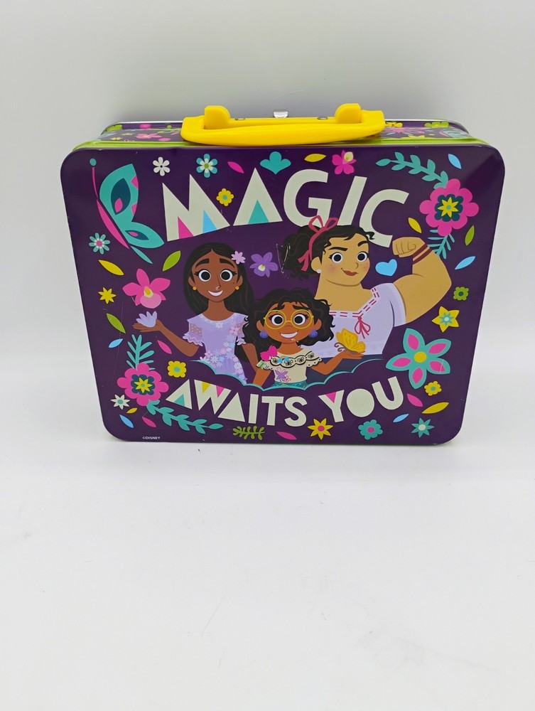 Disney Encanto "Magic Awaits You" Lunch Box