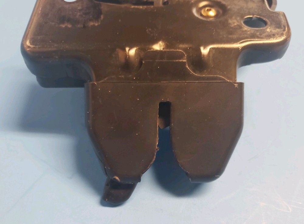 Nissan Maxima 2004-2014 OEM Trunk Latch Release Actuator Deck Lid Lock