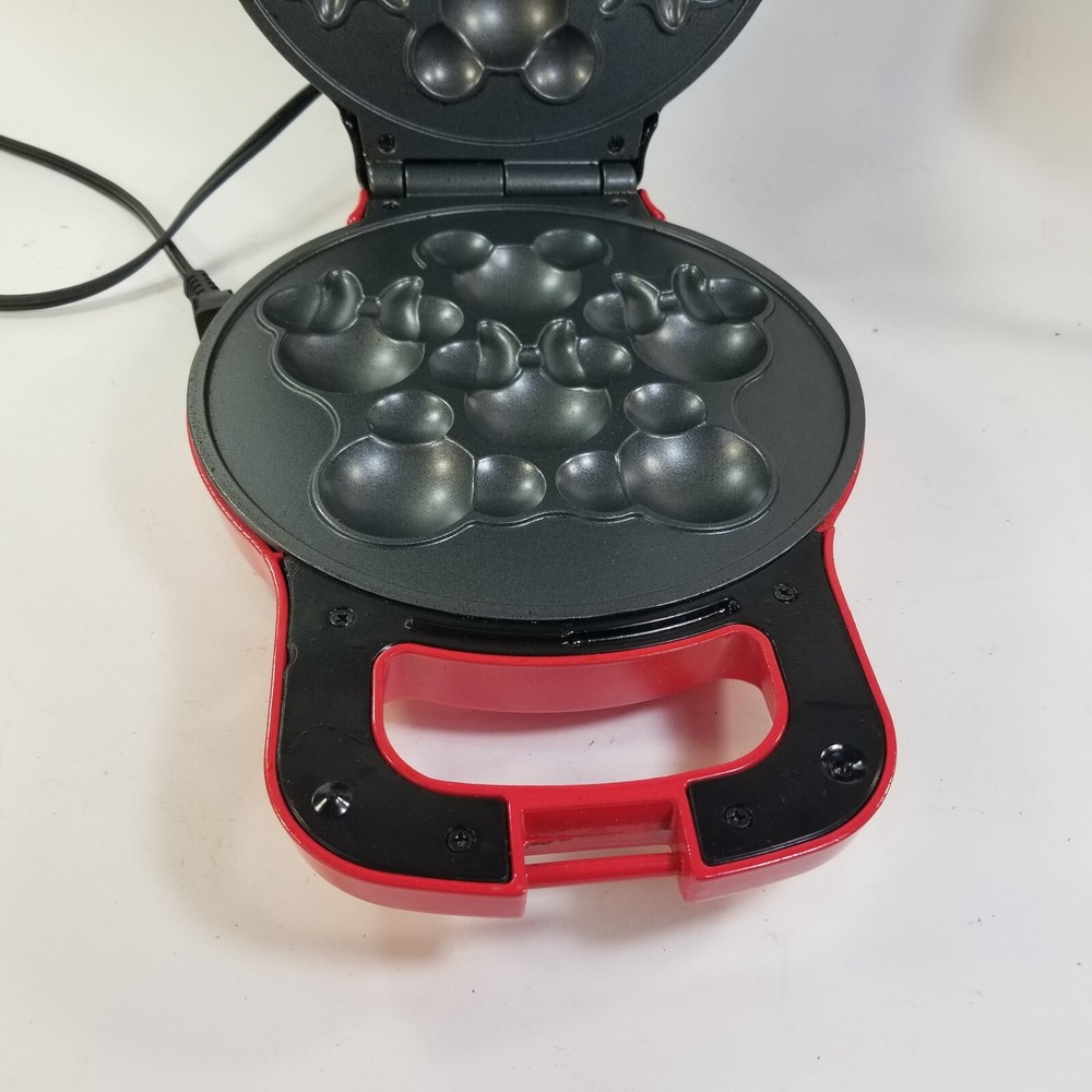 Disney Mickey Mouse Cake Pop Maker Waffle Iron