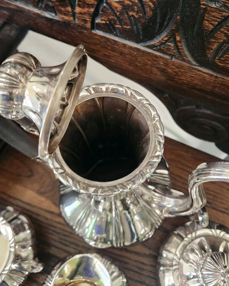 Pairpoint Silverplate 4 Piece Coffee/Tea Set #130