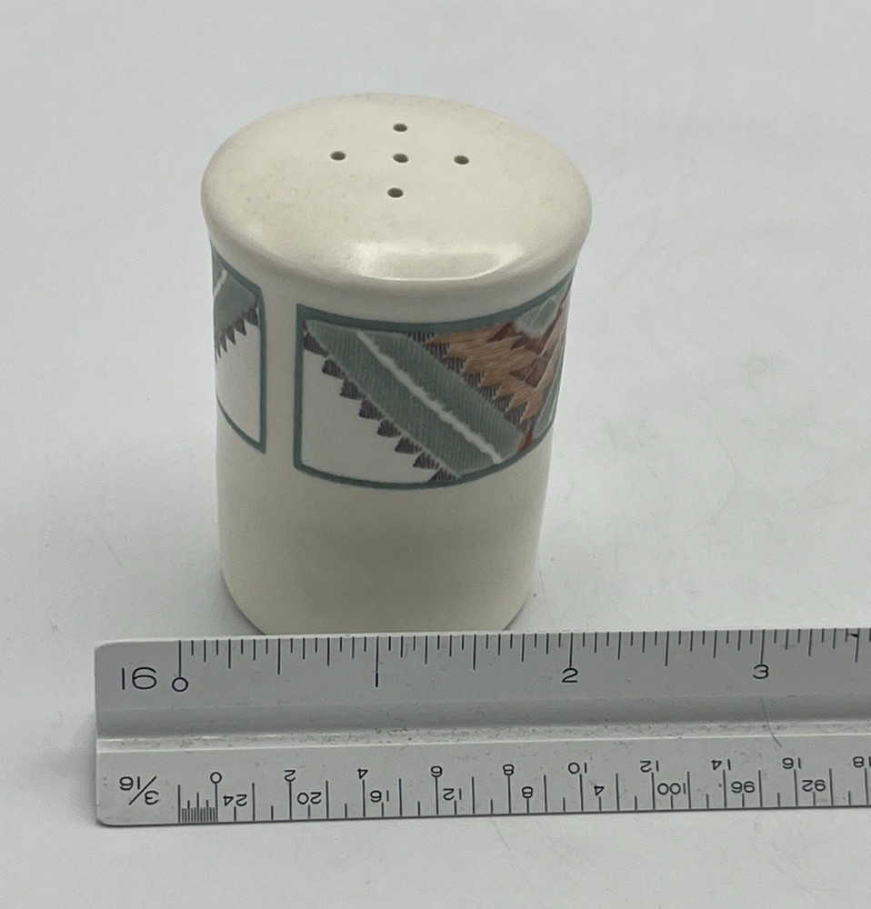 Mikasa Santa Fe Salt & Pepper Set NIB