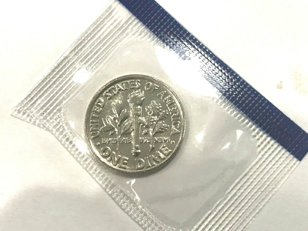 1994 P Roosevelt Dime In Mint Cello (VERY NICE COIN)