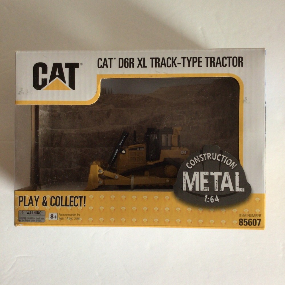 CAT Caterpillar Diecast Masters 1:62 85607 D6R Track-Type Tractor Model