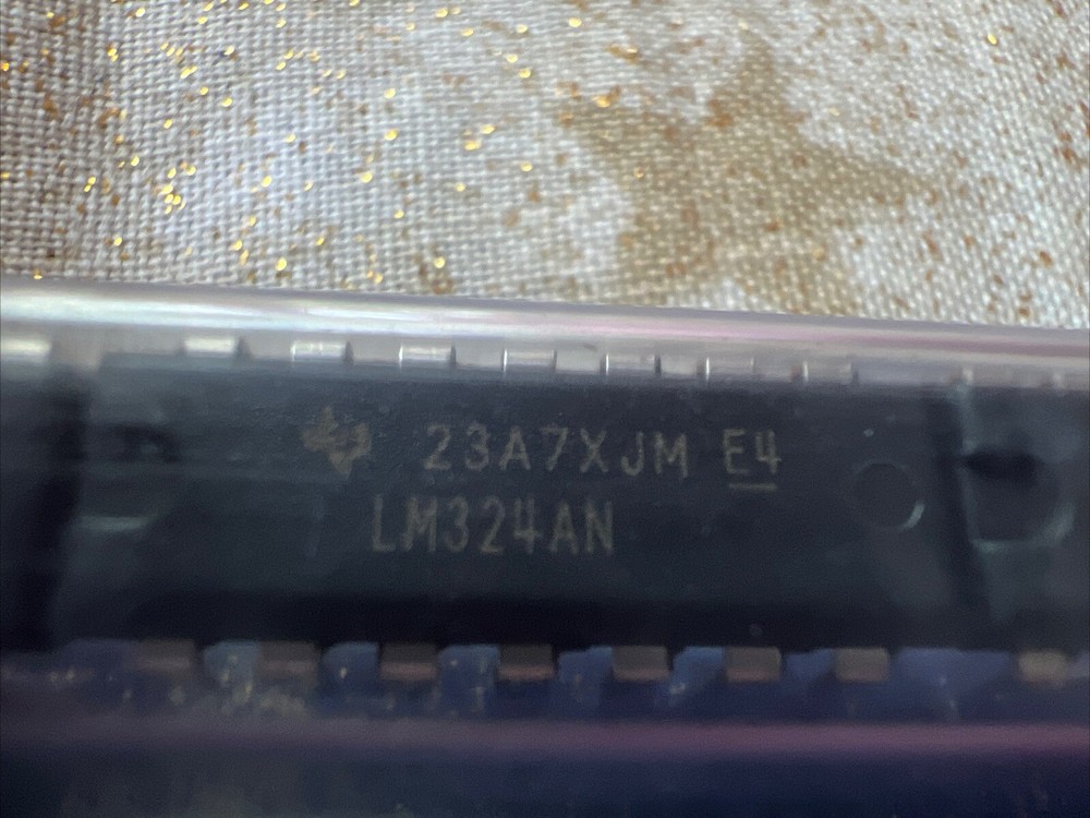 ** QUANTITY 1 ** TEXAS INSTRUMENT LM324AN