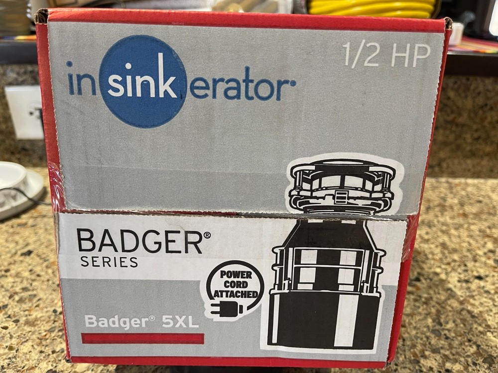 NEW! InSinkErator Badger 5XL Corded 1/2-HP Continuous Feed Garbage Disposal