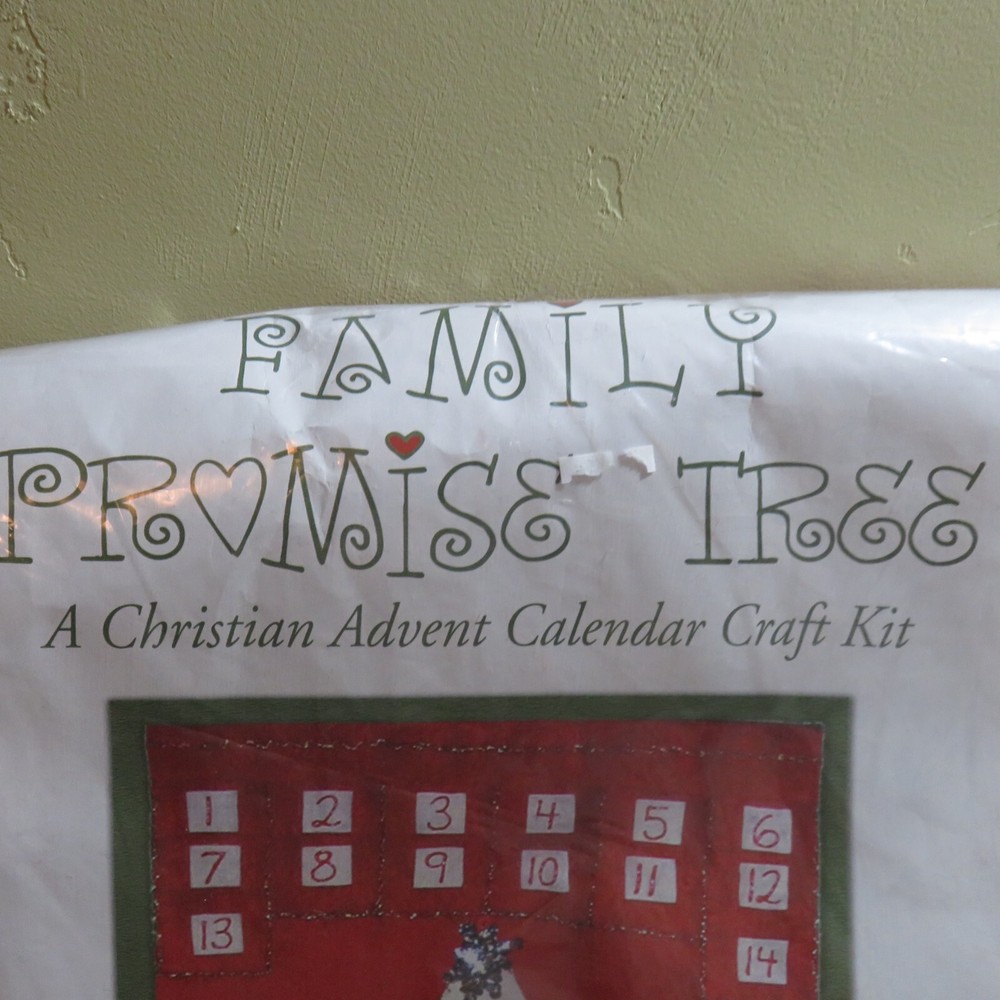 VINTAGE CHRISTIAN ADVENT CALENDAR KIT LARGE