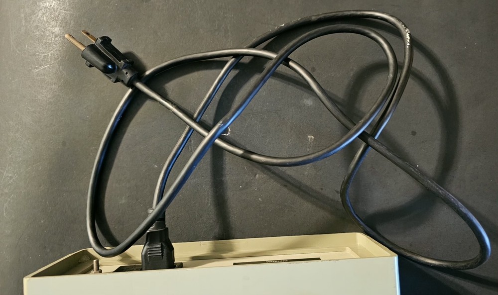 DAE?? SHIN DFC-1181 FREQUENCY COUNTER